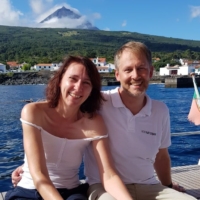 Jens L. mit Frau Ramona (selbst Segler & Skipper, zum 1. Mal bei PAGOMO an Bord